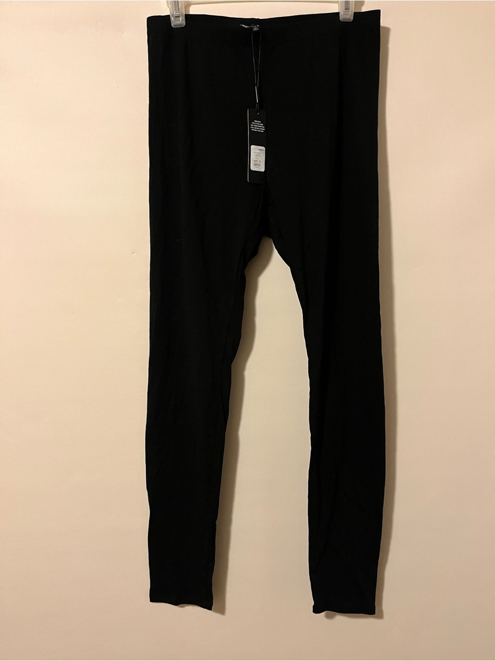 Fashion Nova Women’s Black Leggings Size 1X NWT